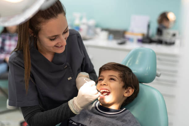 Best Emergency Broken Tooth Repair in Fruitville, FL